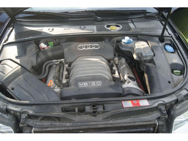 AUDI A4 B6 A6 C5 3.0 двигатель бензин AVK