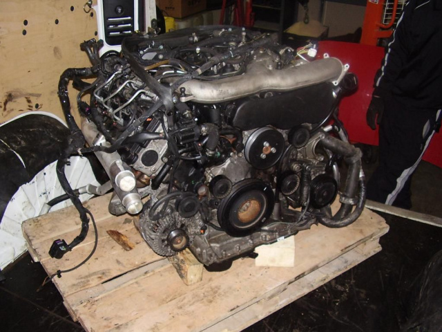 Двигатель AUDI Q7 VW TOUAREG в сборе 3.0 TDI CAS CASA
