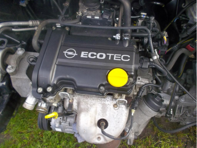 Двигатель OPEL CORSA D 1.0 бензин 2008 год Z10XEP