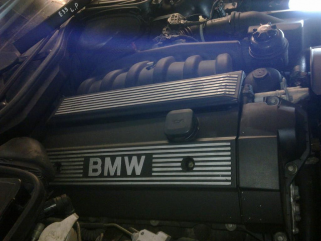 Двигатель BMW E39 528 E46 328 E36 E30 M52B28