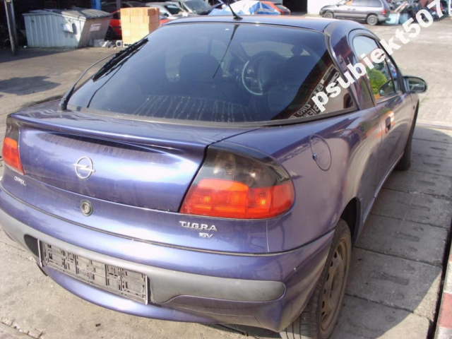 Opel Tigra 97г. 1, 4 1.4 16v двигатель