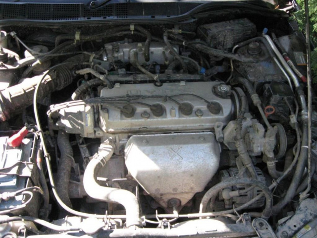 Honda Accord 98-02 двигатель F20B6 2.0VTEC