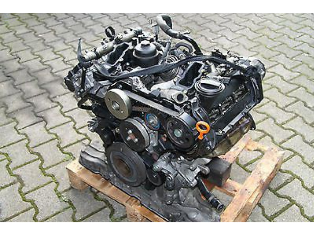 AUDI Q7 двигатель 3.0 TDI CAS в сборе без навесного оборудования