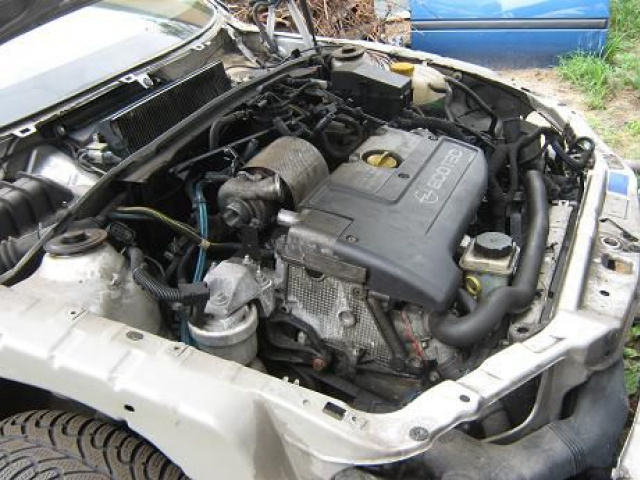 Двигатель Peugeot 306 2.0HDI 307 206 406 Partner C5