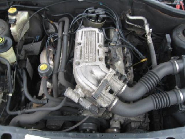 Ford Scorpio 2.9 MK2 1996г.. двигатель EFI