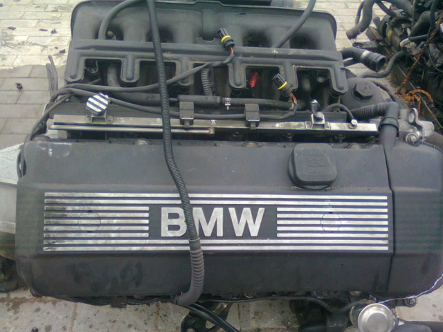BMW E46 320i kom. двигатель i коробка передач 170 л.с. бензин