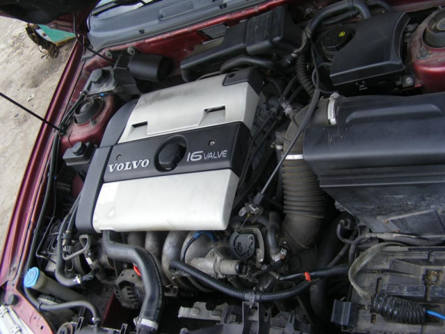 Двигатель Volvo s40 1.8 115koni 200000 km bez gazu