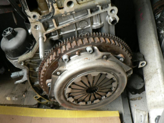 Двигатель CITROEN C3 1.4 75KM KFT в сборе 12000 KM