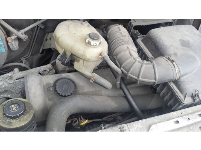 Двигатель Opel Movano 2.8 DTI 98-03r 8140.43