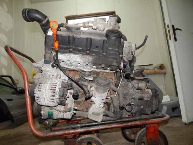 Двигатель VW transporter T5 1, 9 tdi BRS 07г.