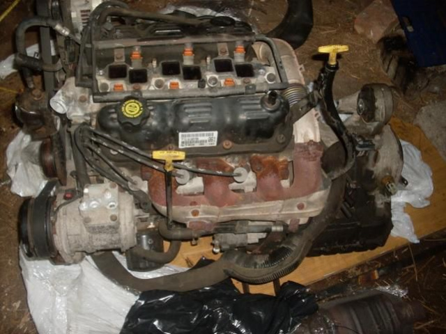 Двигатель Chrysler Grand Voyager 3.3 P04781081AA