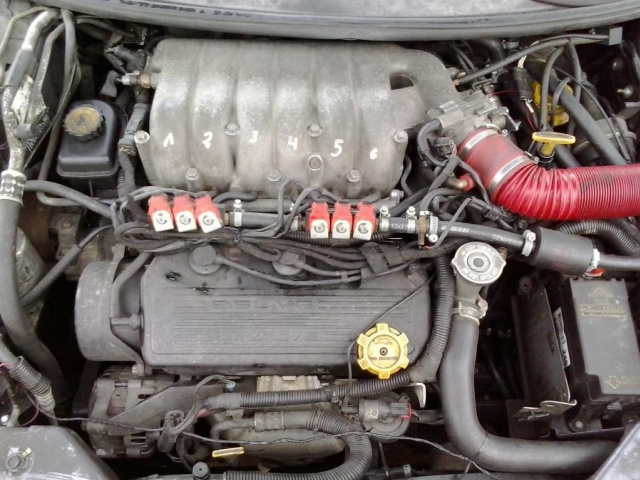 Двигатель 2.5 V6 коробка передач запчасти CHRYSLER STRATUS