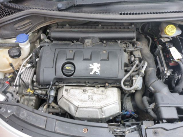 Двигатель PEUGEOT 207 308 1.4 VTI 8FS 51TYS. KM.