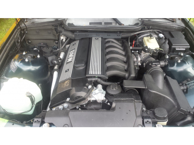 Двигатель BMW 3 e36 m52b25 z Германии Отличное состояние
