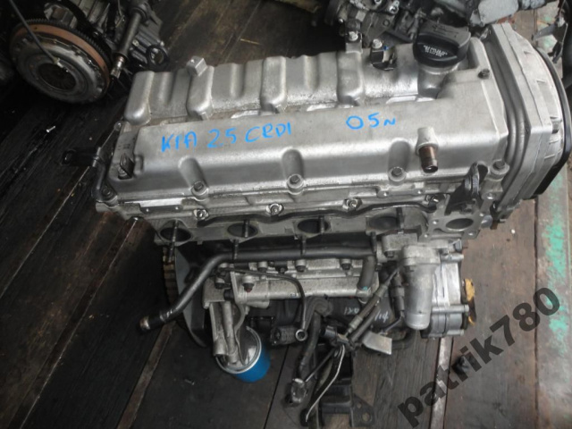 Двигатель 2.5 CRDI KIA SORENTO HYUNDAI H1 2005г..