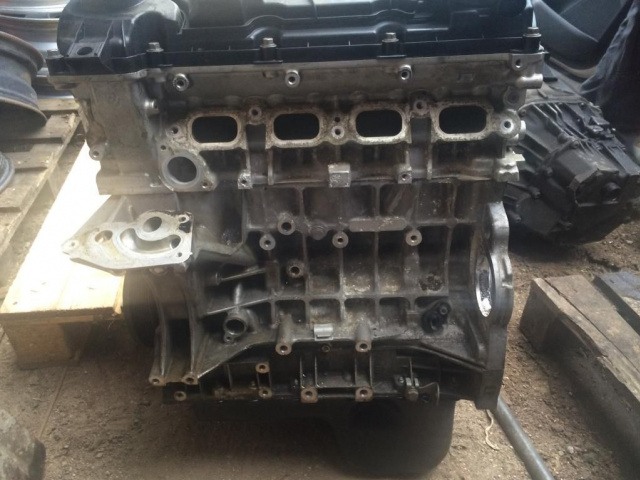 Двигатель BMW 1 3 e87 e90 n43b16a поврежденный