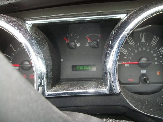 Ford Mustang 4.0 V6 двигатель в сборе 97tys 05-2010