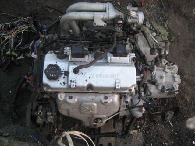 Двигатель 1300 + коробка передач MITSUBISHI COLT 2003