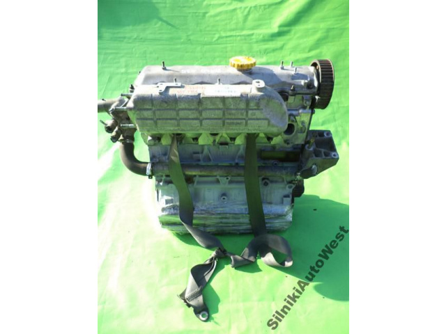 PEUGEOT BOXER двигатель 2.8 TD HDI HPI 8140.43S