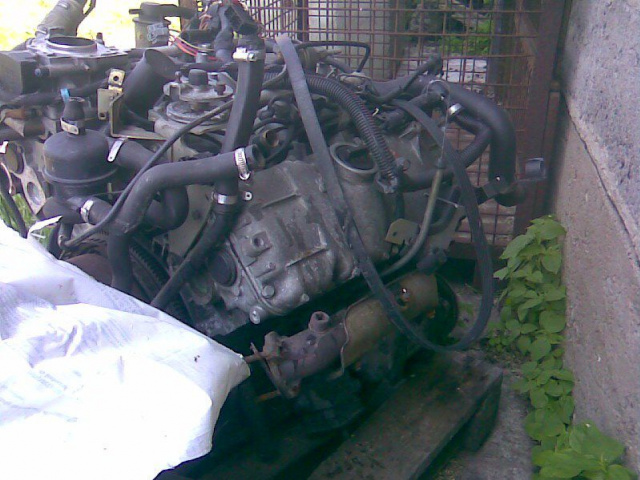 Двигатель RENAULT ESPACE II 2, 8 V6 135000km