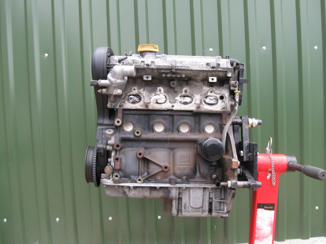 Двигатель Opel Vectra B 1.6 16V 2000r kod Y16XE