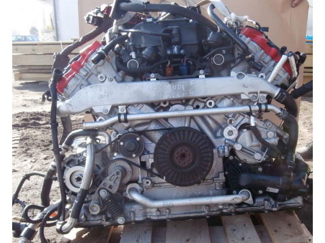 Audi RS5 RS4 4.2 FSI двигатель в сборе CFSA 2011