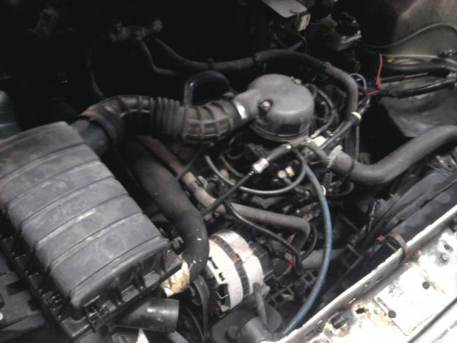 Двигатель в сборе + коробка передач FIAT UNO 900 / KRAKOW
