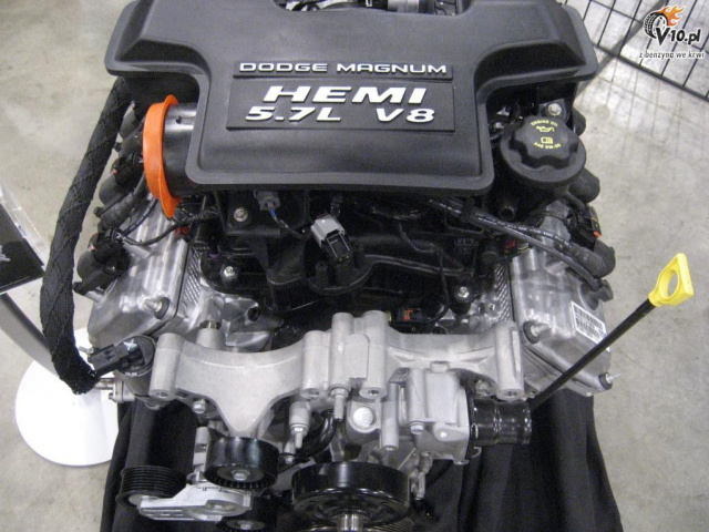 07 05 007. Мотор Hemi 5.7. Мотор Hemi 5.7 Ram. Мотор Hemi 5.7 dodge Ram. Двигатель 5.7 Hemi поддон.