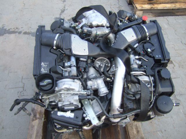 MERCEDES CLS W219 двигатель в сборе 3.0 320 CDI V6
