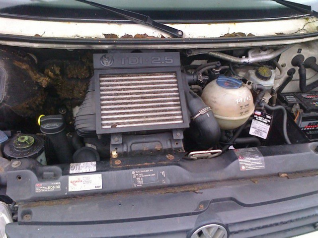 VW TRANSPORTER T4 2.5 TDi двигатель ACV 180 тыс в идеальном состоянии