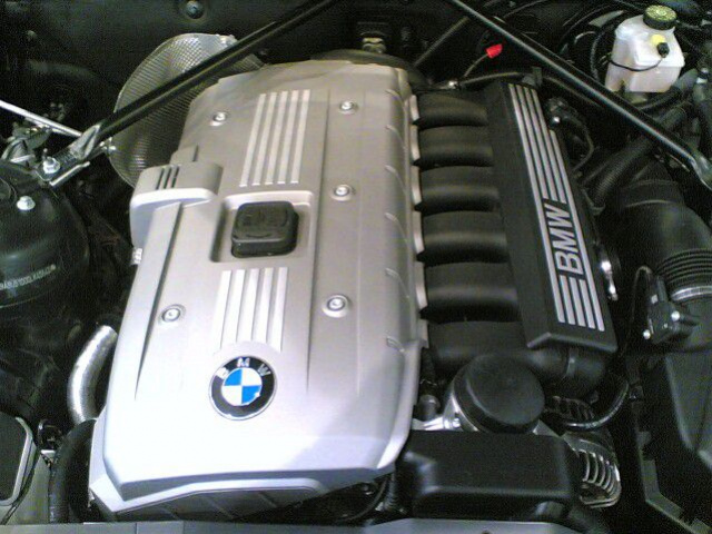 BMW двигатель e60 e61 e90 Z4 N52 523 525 325 N52B25