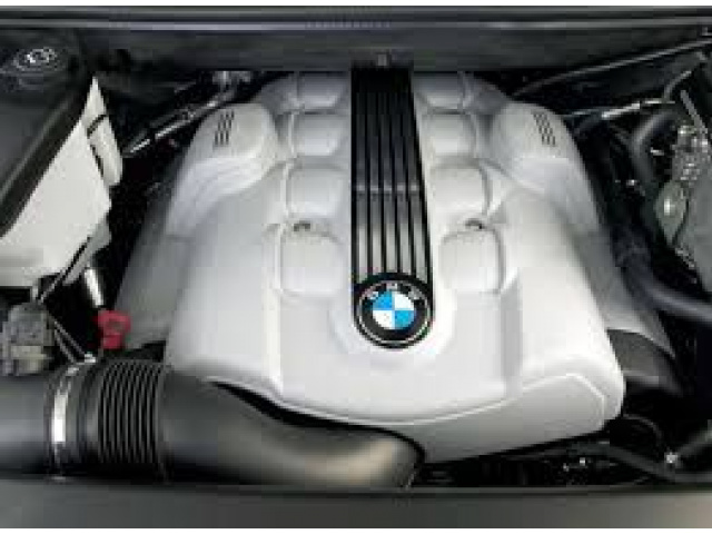 Двигатель BMW N62B44A X5 E53 4.4 бензин 87 тыс KM