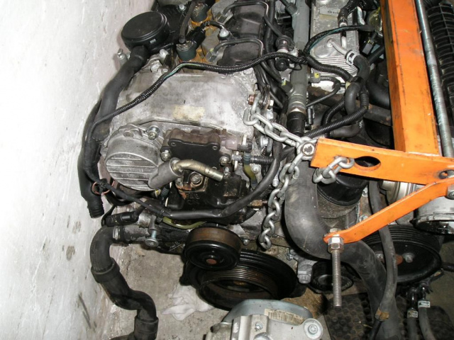 Двигатель MERCEDES 220 .2.2 CDI C-KLASE W203 611962