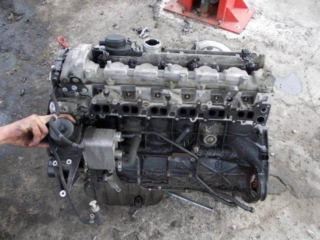Двигатель MERCEDES E-320 2002г..3.2CDI