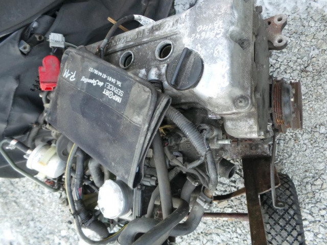 NISSAN PRIMERA 1, 6 B 1998г. двигатель голый без навесного оборудования