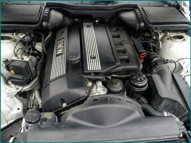 Двигатель голый без навесного оборудования M54B22 M54 BMW E39 520i e46 320