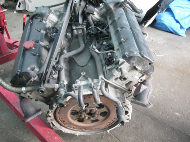 JAGUAR XJ XJ8 X308 двигатель 4.0 V8 2001г.