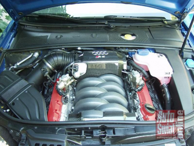 AUDI RS4 4.2 FSI 420 KM двигатель в сборе коробка передач