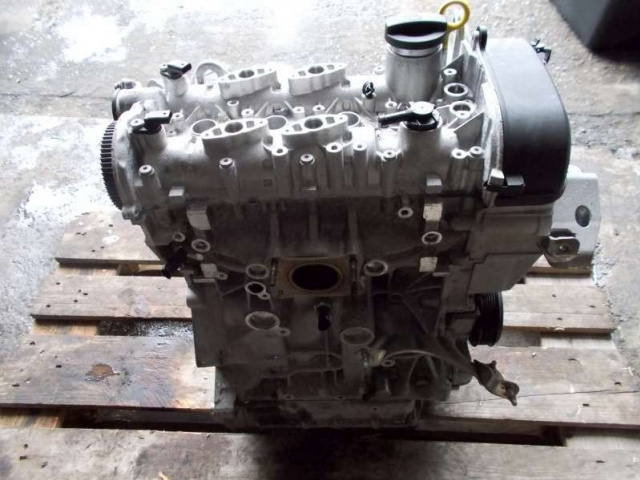 Двигатель 1.4 TSI CZE 110kW Skoda Superb III 3V0