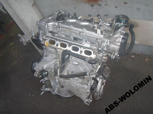 TOYOTA AURIS двигатель 1.6 бензин 2013 2014 2015