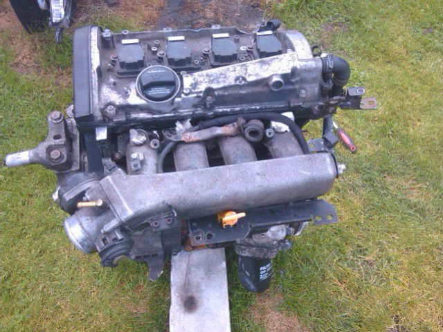 Двигатель без навесного оборудования Skoda Octavia 1, 8T AGU