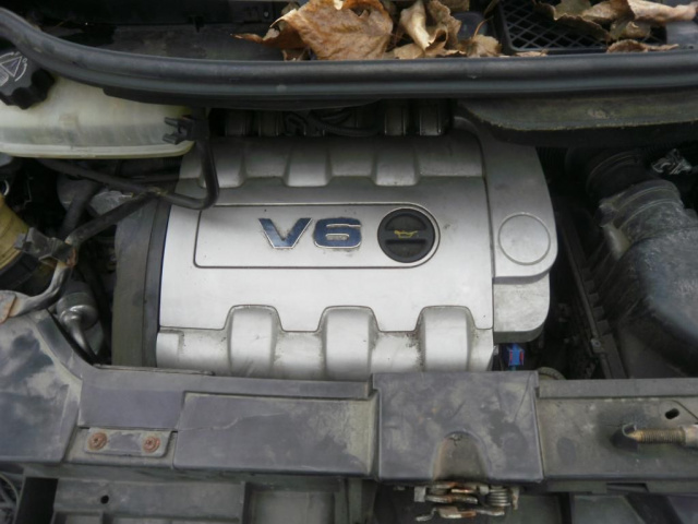 Peugeot 807 3.0v6 бензин двигатель